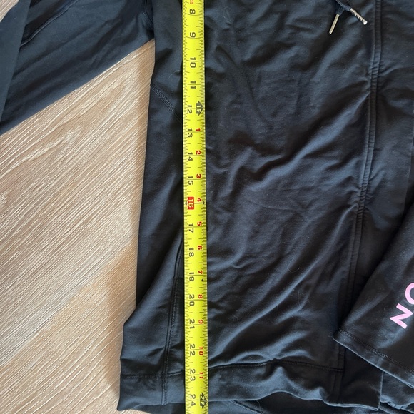 Lululemon peloton zip up jacket size 6 - Picture 2 of 10